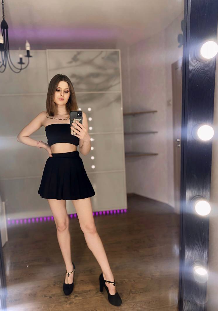 Юля индивидуалка у метро Площадь Александра Невского